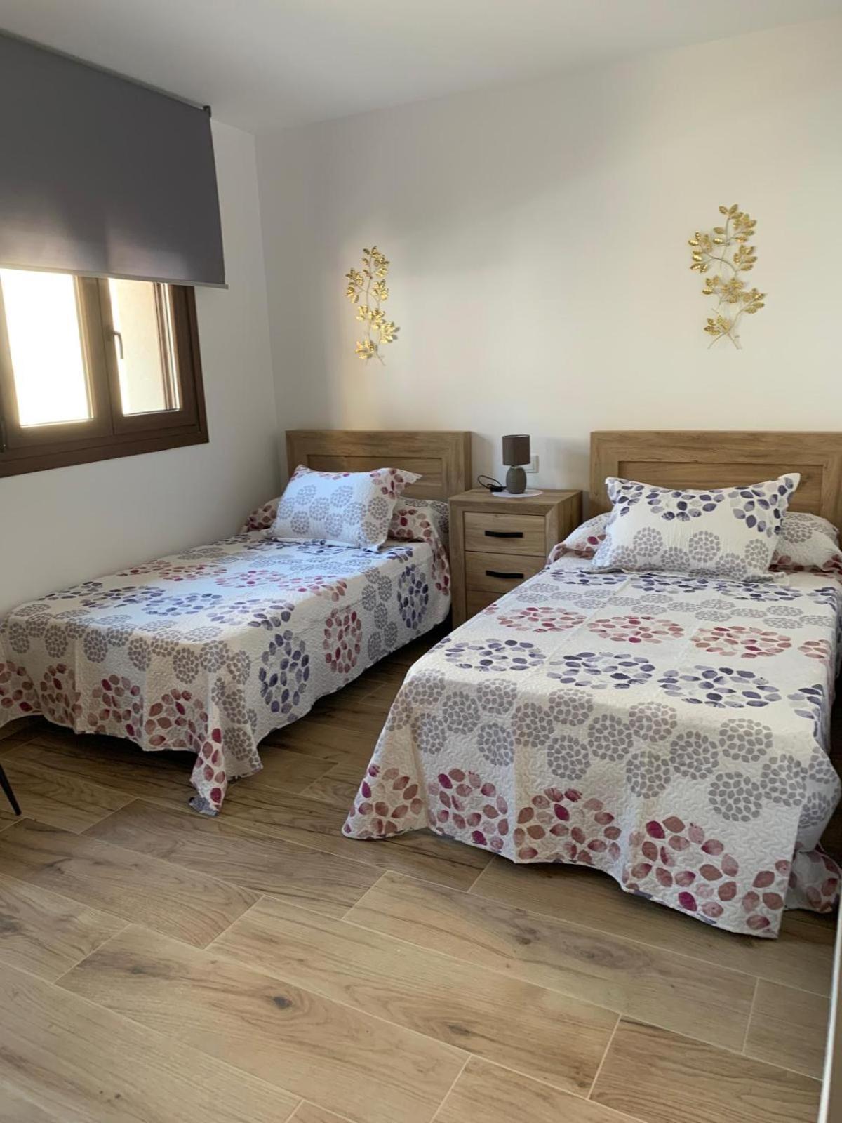 Apartmán El Hondon Del Lugar Hoyos Exteriér fotografie