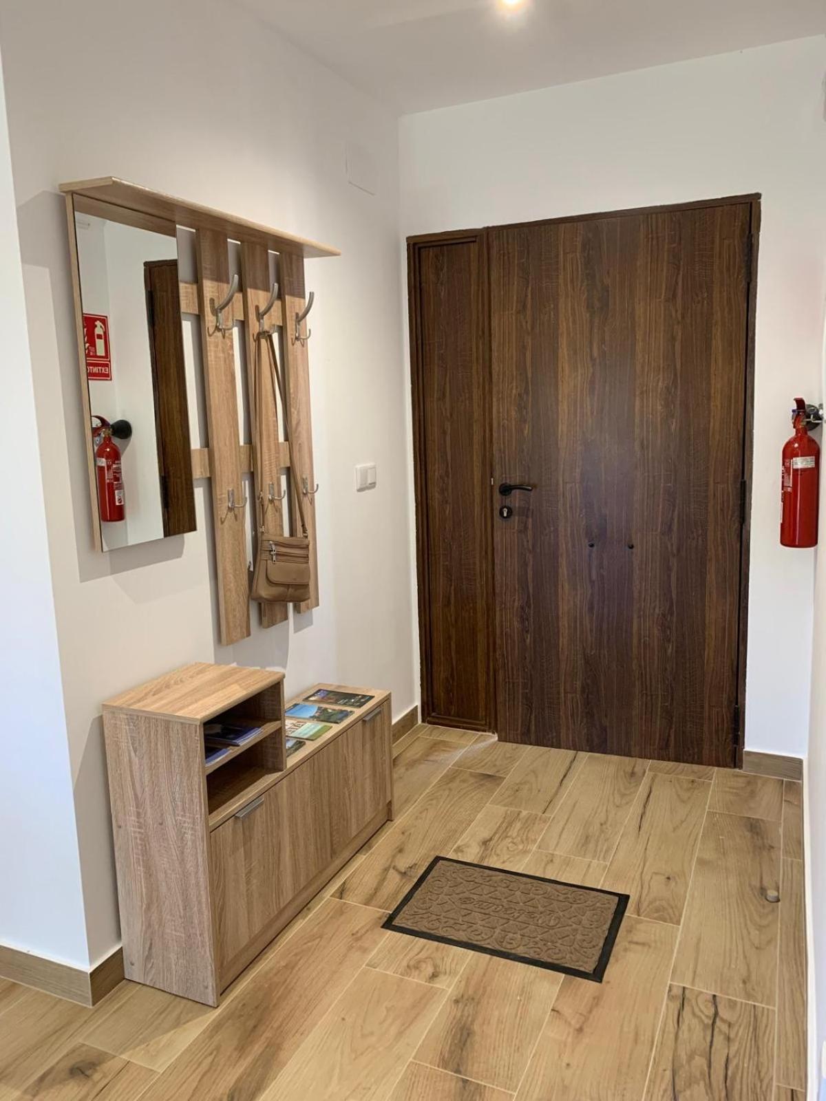 Apartmán El Hondon Del Lugar Hoyos Exteriér fotografie